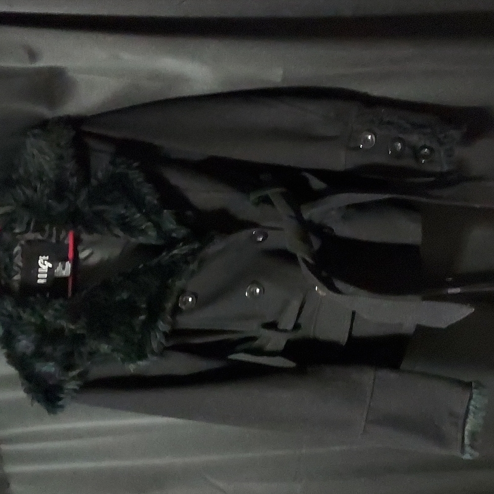 Rogue women's black coat size m